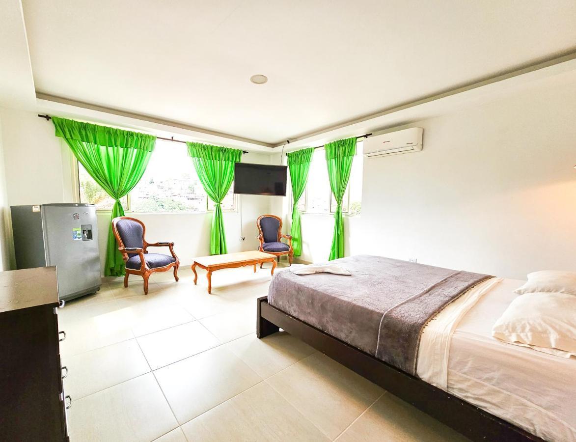 Hotel La Mercedes Lite Hostal By Mh Cali Exterior foto
